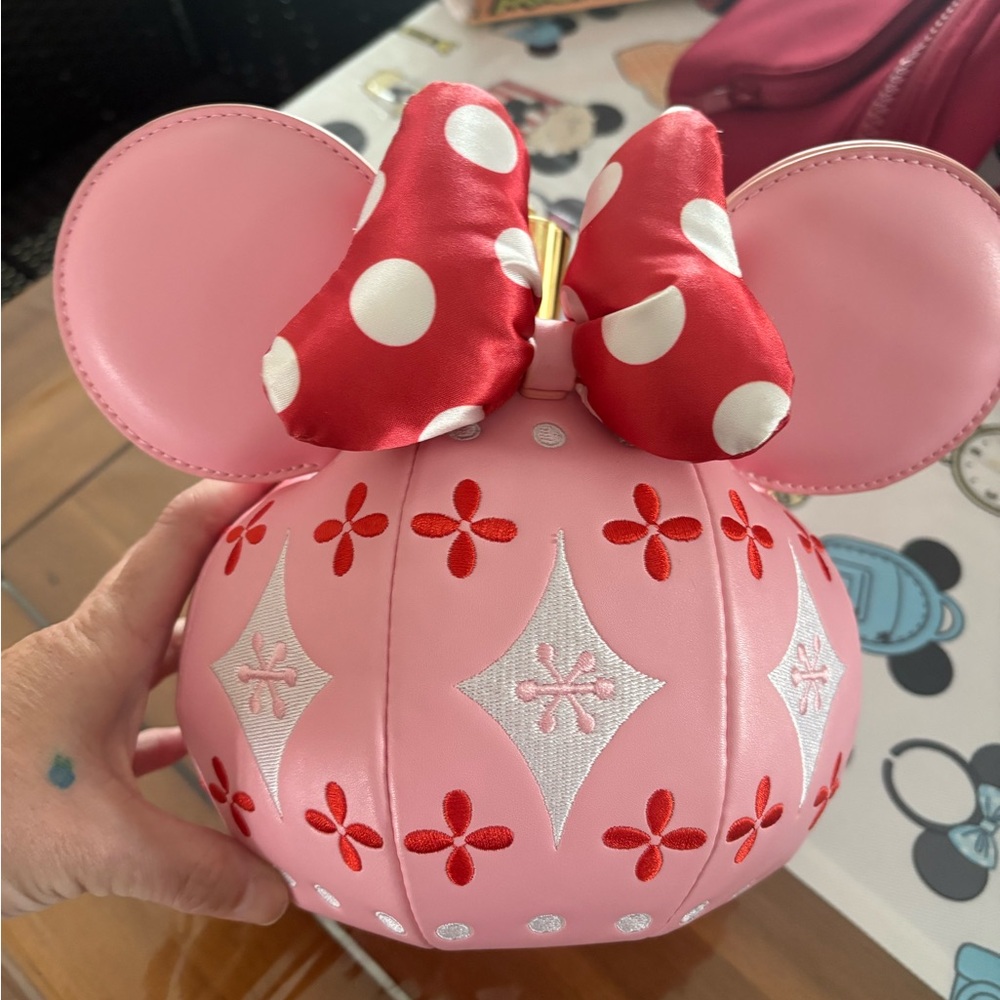 Stitch Shoppe Minnie ornament bag